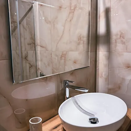 Tenuta Santarcangelo Farma *